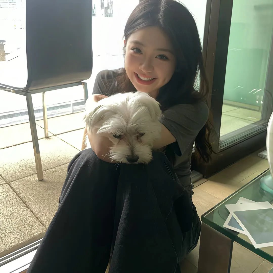 蒙娜丽莎与血月